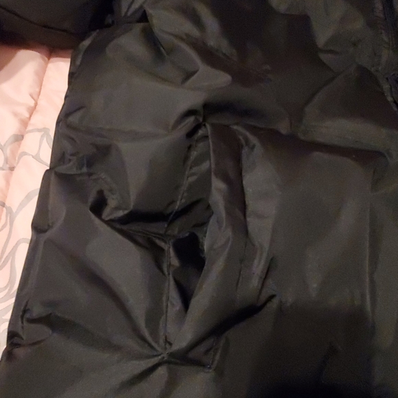 Puffer Jacket - Picture 5 of 6